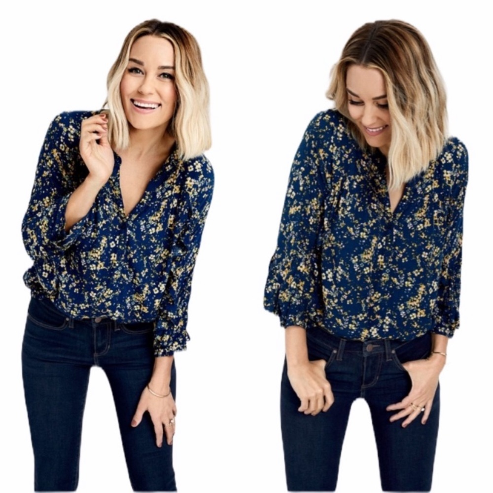 ⭐️ SOLD ⭐️ LAUREN CONRAD Floral Ruffle Blouse - Picture 2 of 10